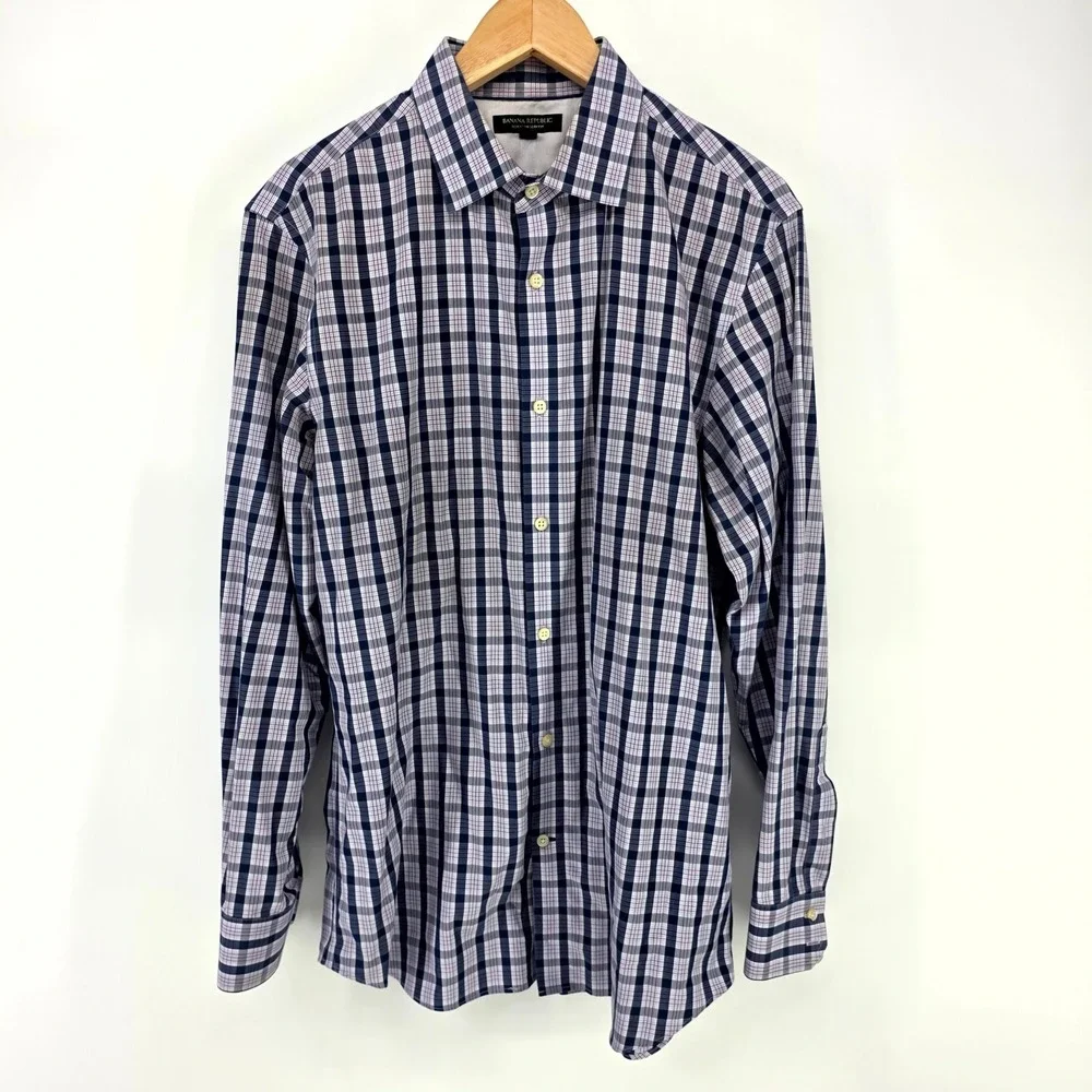 Banana Republic Button Down Mens L Navy Purple Plaid Non-Iron Slim Fit Shirt